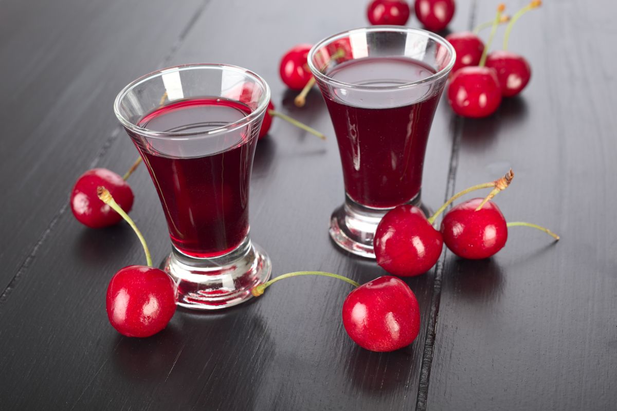 How To Make Cherry Ball Jell-o Shots Recipe